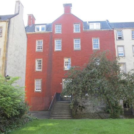 Appartamento 2 Chessels Court, Flat 3 Edimburgo Esterno foto