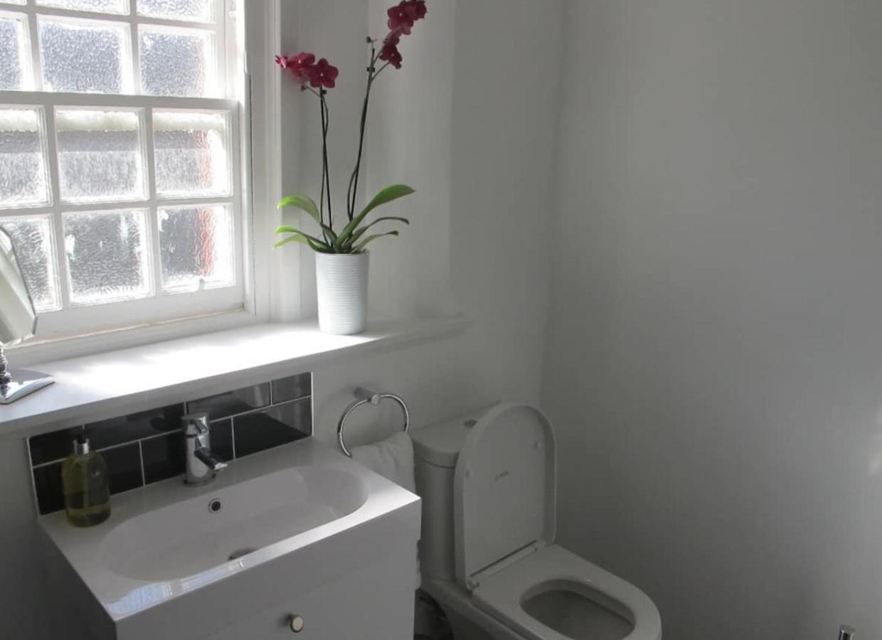 Appartamento 2 Chessels Court, Flat 3 Edimburgo Esterno foto