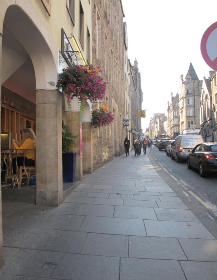 Appartamento 2 Chessels Court, Flat 3 Edimburgo Esterno foto